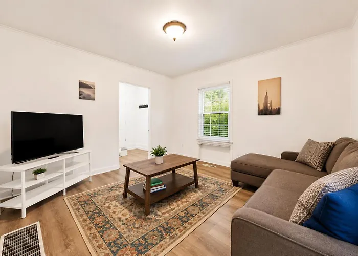 Holiday home Jungle House Luxury Homes - Downtown Short North - Near Convention Center & Nationwide Arena - Free Parking - Pet Friendly - Over 5 800 Five Stars *