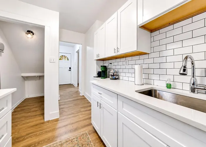 Holiday home Jungle House Luxury Homes - Downtown Short North - Near Convention Center & Nationwide Arena - Free Parking - Pet Friendly - Over 5 800 Five Stars *